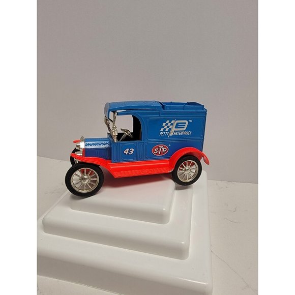 Nascar Richard Petty #43 VTG Autographed 1913 Ford Model T Delivery Coin Bank - Picture 11 of 14